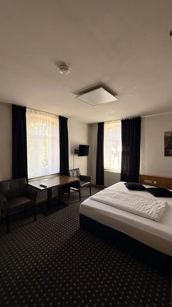 Doppelzimmer im Hotel In Amberg mit Doppelbett